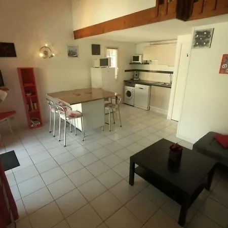 House Clos Des Amandines 12 بيت للعطل *